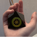 QUANTUM PYRAMID - ABSORBE LES ONDES !