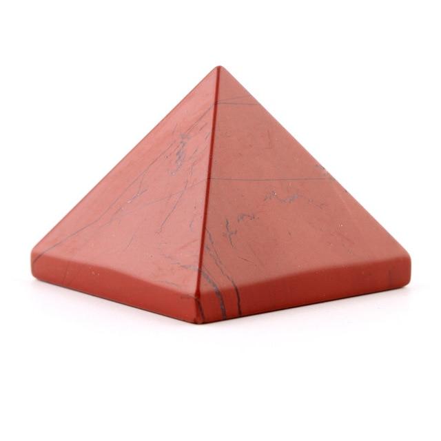 Pyramide en Pierre Semi-précieuse Chargée en Energie Reiki