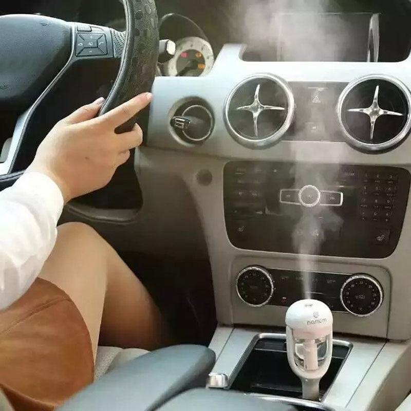 Purificateur d'air / Diffuseur d'Huiles Essentielles pour la voiture